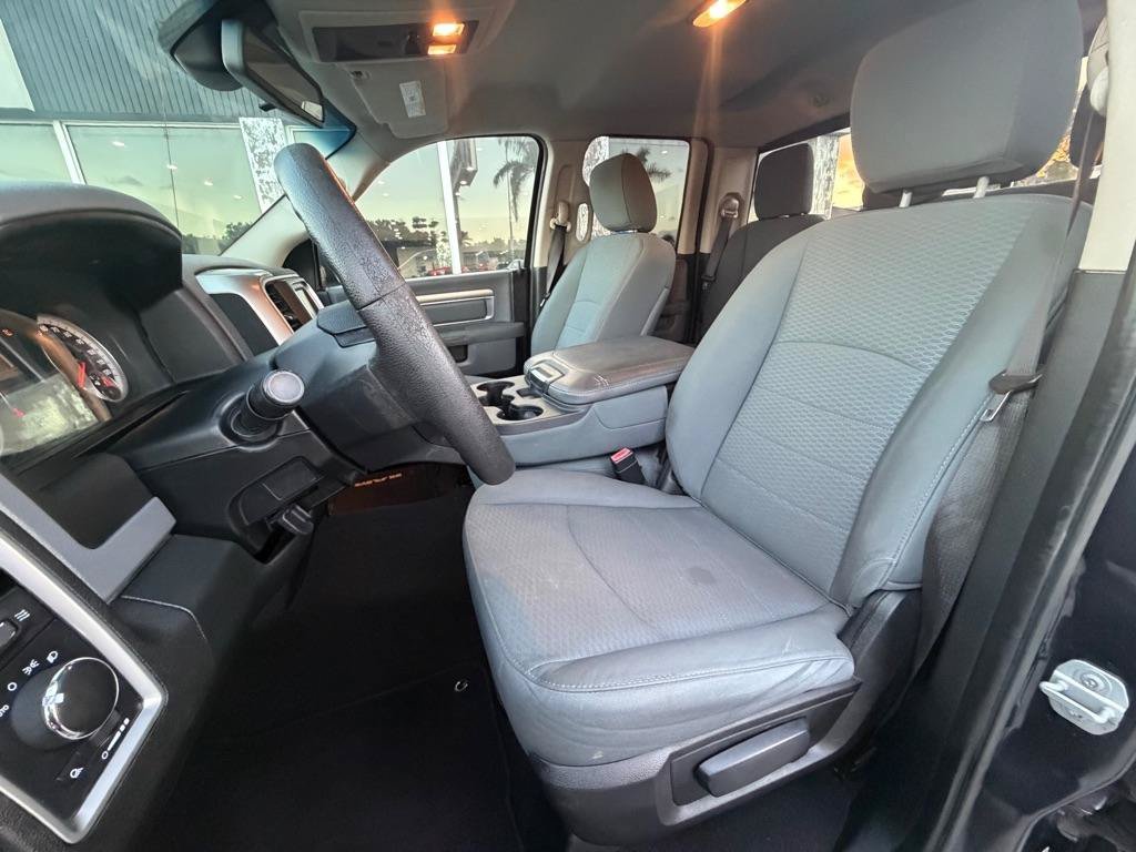 Used 2015 RAM 1500 Classic SLT RWD image 12