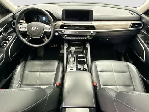 Used 2020 Kia Telluride SX image 16