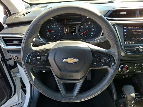 Certified 2023 Chevrolet TrailBlazer LT FWD image 18