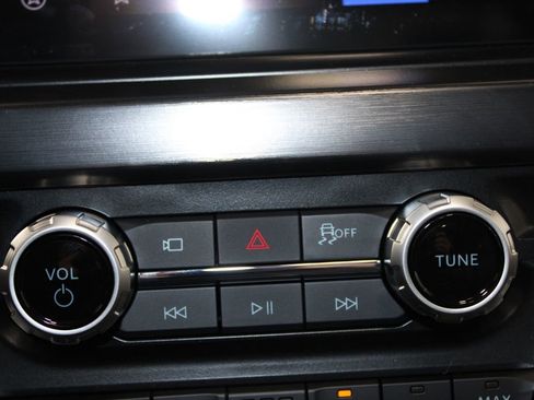 New 2026 Ford F250 Lariat w/ Black Appearance Package image 54