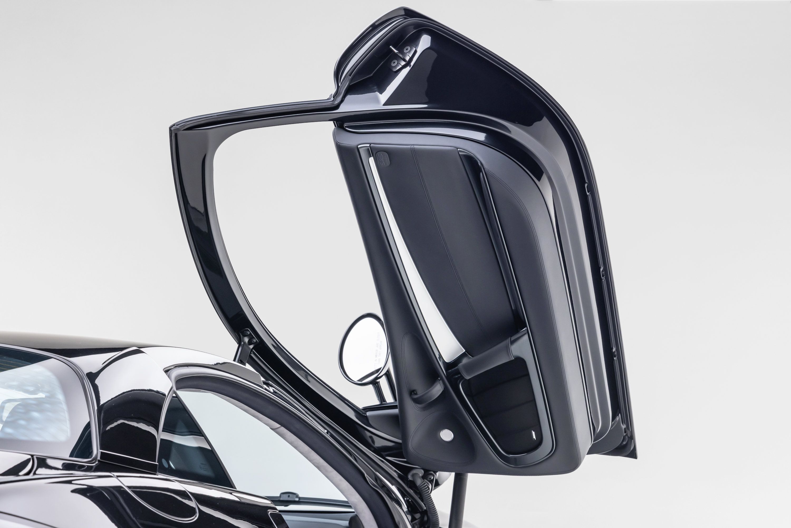 Used 2005 Mercedes-Benz SLR image 56