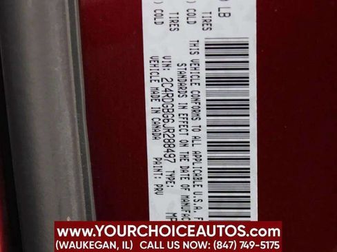 Used 2018 Dodge Grand Caravan SE w/ UConnect Hands-Free Group image 31