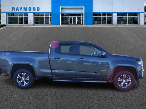 Used 2015 Chevrolet Colorado Z71 image 2