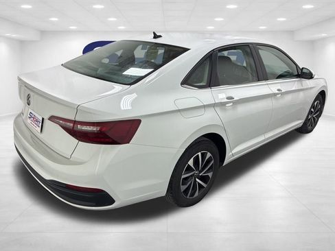 Used 2024 Volkswagen Jetta S FWD image 4