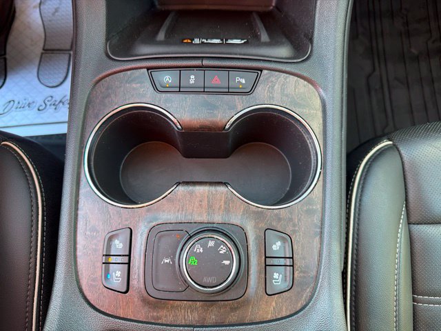 Used 2023 GMC Acadia Denali w/ Denali Ultimate Package AWD/4WD image 23