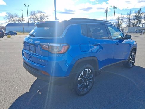 Used 2024 Jeep Compass Limited w/ Sun and Sound Group image 7