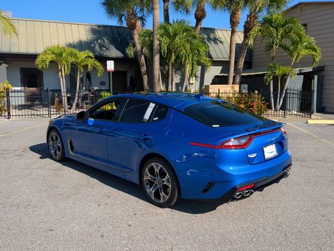 Used 2021 Kia Stinger GT-Line w/ Sun & Sound Package image 8