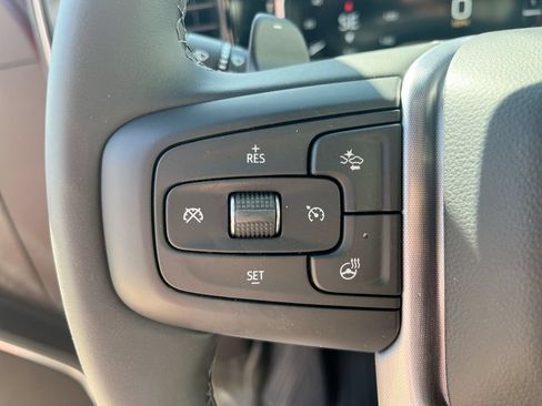 Used 2025 GMC Sierra 1500 Elevation w/ Elevation Premium Package AWD/4WD image 30