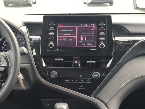 Certified 2023 Toyota Camry SE image 17