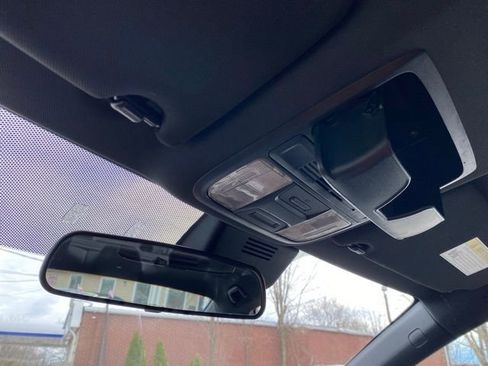 Used 2018 Honda Accord Sport image 30