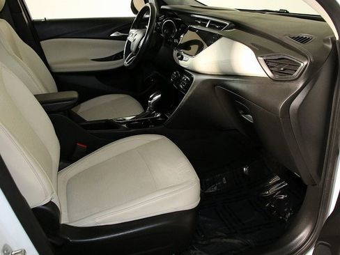 Used 2020 Buick Encore GX Select w/ Experience Buick Package image 34