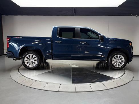 Used 2022 Chevrolet Silverado 1500 Custom AWD/4WD image 6