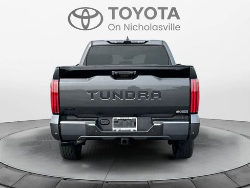 Used 2025 Toyota Tundra Platinum AWD/4WD image 5