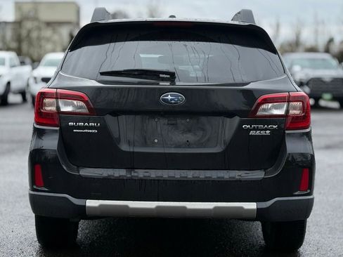 Used 2015 Subaru Outback 2.5i Limited image 4