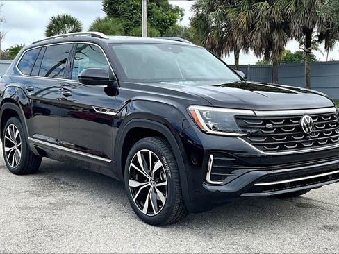 New 2026 Volkswagen Atlas SEL Premium R-Line AWD/4WD image 2