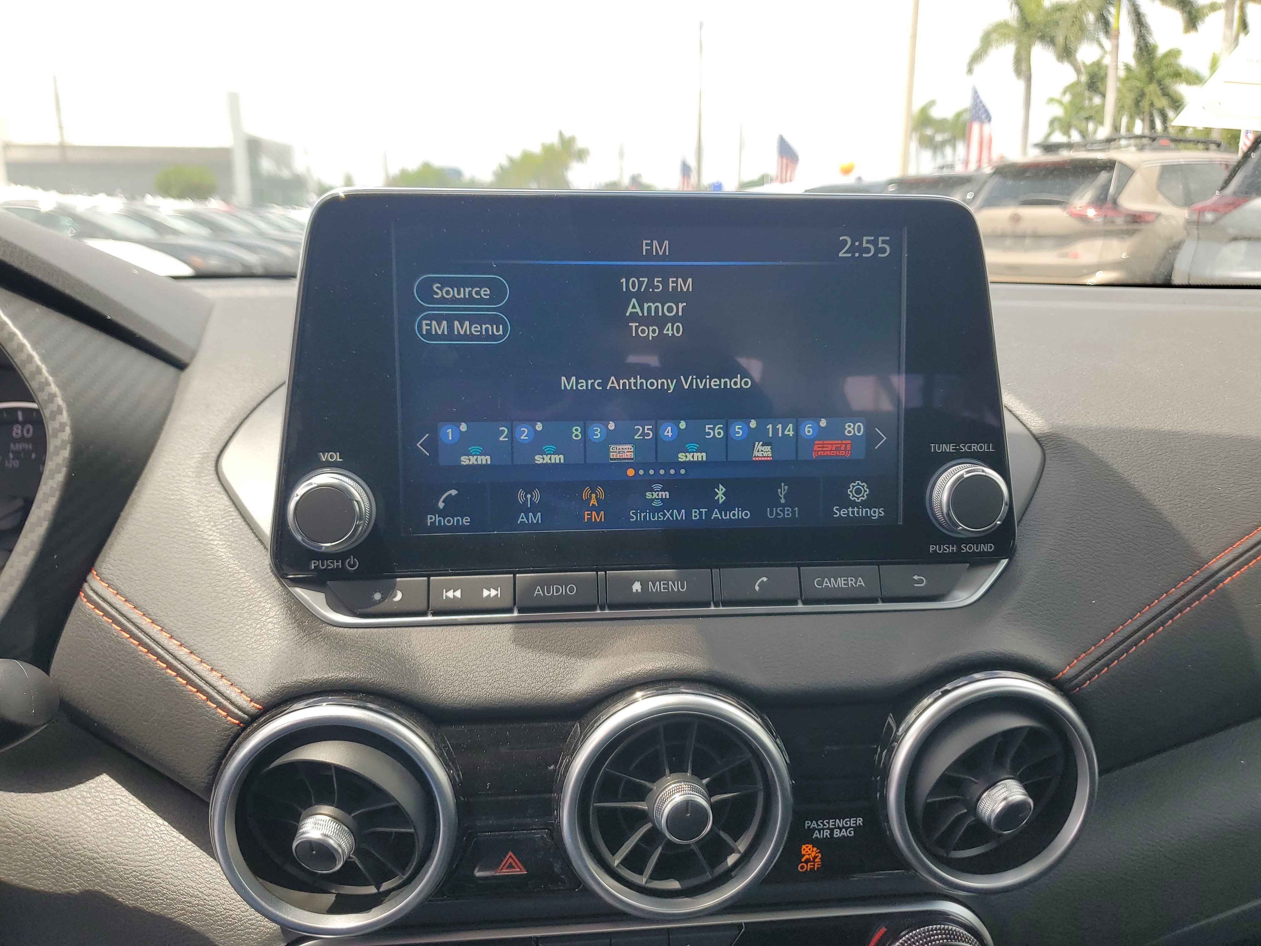 Used 2025 Nissan Sentra SR w/ SR Premium Package FWD image 8
