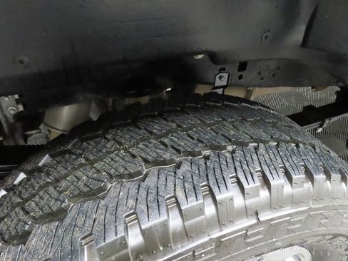 Used 2024 Ford F250 Platinum image 42