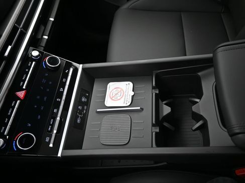 Used 2025 Hyundai Santa Fe XRT image 21