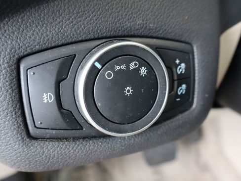 Used 2015 Ford Escape Titanium image 20