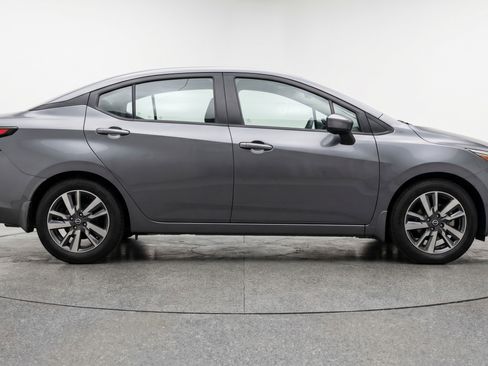 Used 2025 Nissan Versa SV FWD image 11