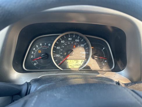 Used 2013 Toyota RAV4 LE image 23