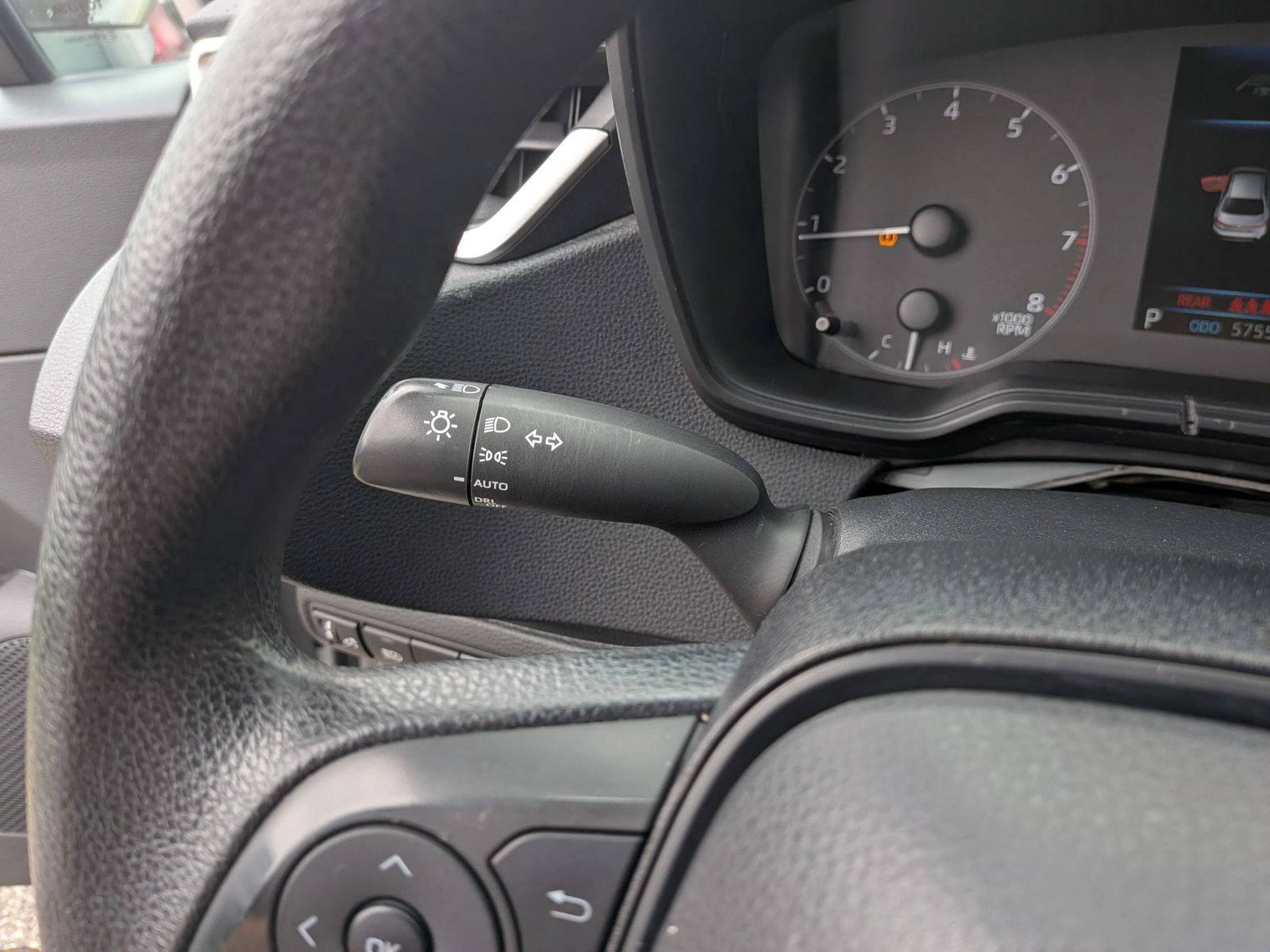 Used 2023 Toyota Corolla LE FWD image 34