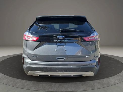 Used 2022 Ford Edge SEL image 6