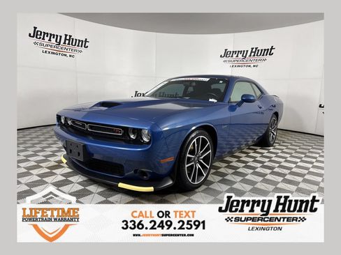 Used 2023 Dodge Challenger R/T w/ Cold Weather Group RWD image 1
