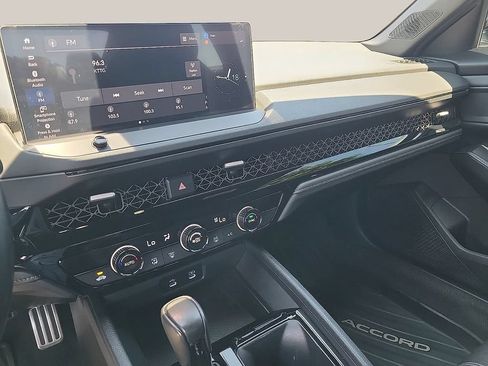 Used 2023 Honda Accord Sport image 20
