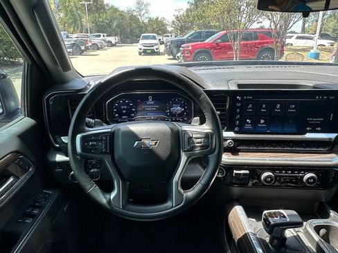 Used 2023 Chevrolet Silverado 1500 RST w/ Convenience Package II AWD/4WD image 13