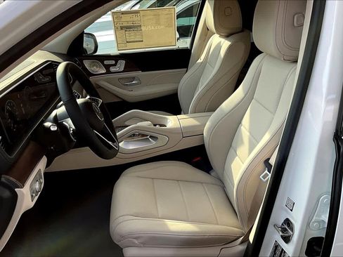 New 2026 Mercedes-Benz GLS 450 GLS 450 image 17
