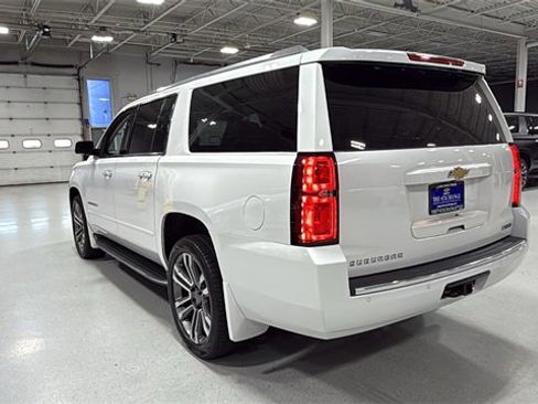 Certified 2018 Chevrolet Suburban Premier image 8