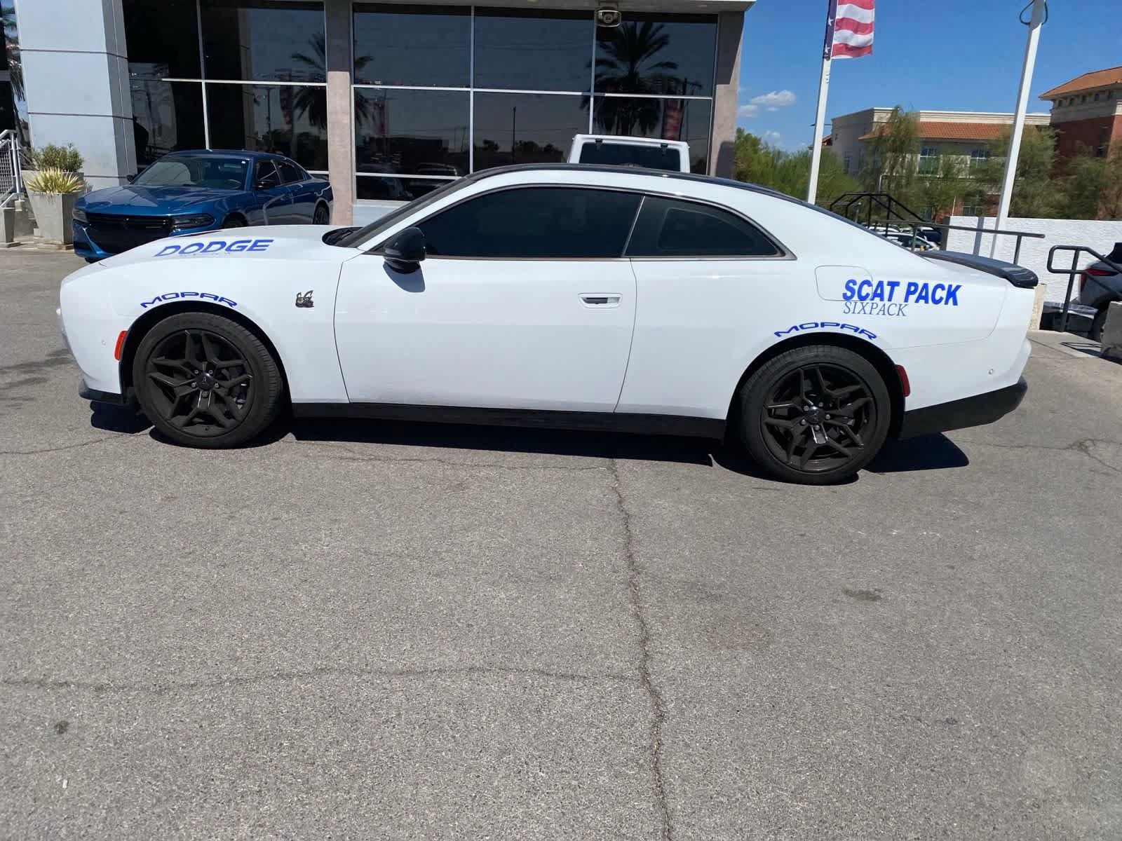 Used 2026 Dodge Charger Scat Pack AWD/4WD image 9