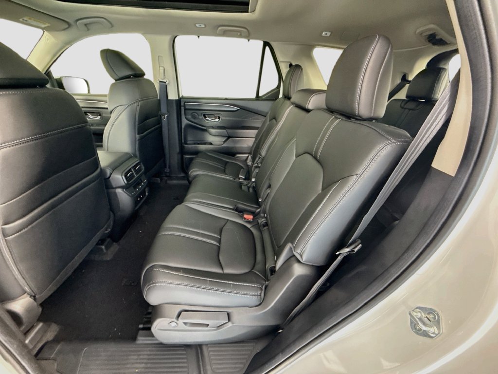 New 2026 Honda Pilot Touring image 21