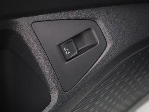 New 2026 Volkswagen Jetta SE image 11