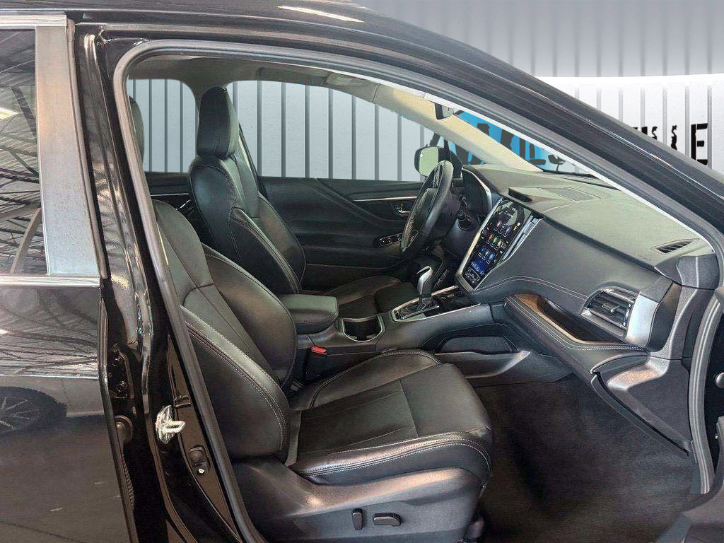 Certified 2025 Subaru Outback Limited XT w/ Tech Package 2 AWD/4WD image 6