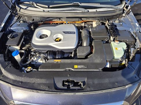 Used 2017 Hyundai Sonata SE image 19