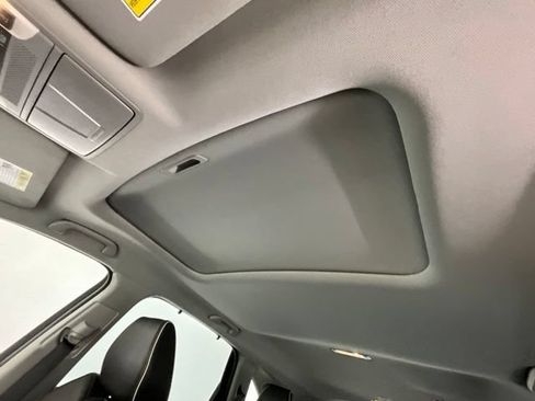 Used 2019 Acura MDX SH-AWD w/ Advance Package image 5