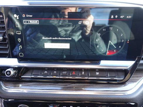 Used 2023 GMC Sierra 1500 Elevation image 29