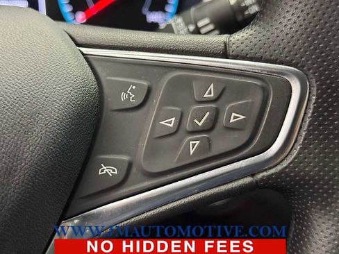 Used 2021 Chevrolet Equinox LS image 37