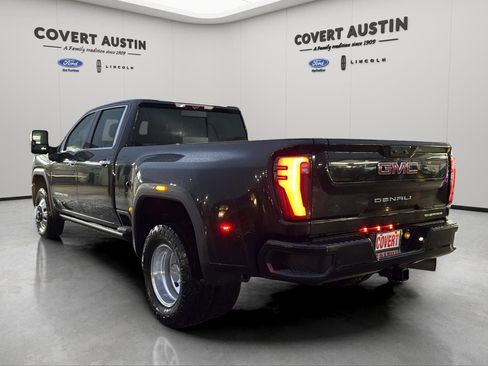 Used 2024 GMC Sierra 3500 Denali w/ Denali Reserve Package image 3