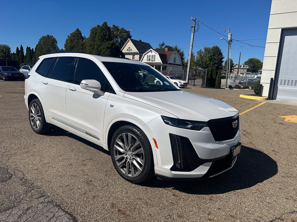 Used 2020 Cadillac XT6 Sport AWD/4WD image 3