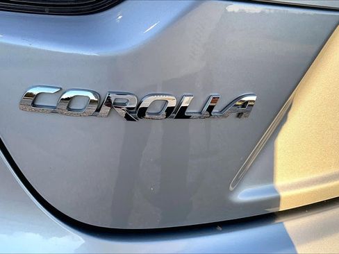 Used 2020 Toyota Corolla LE w/ LE Convenience Package image 29
