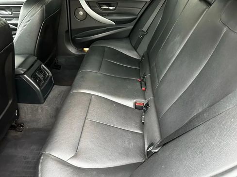 Used 2015 BMW 335i xDrive Sedan w/ Premium Package image 9