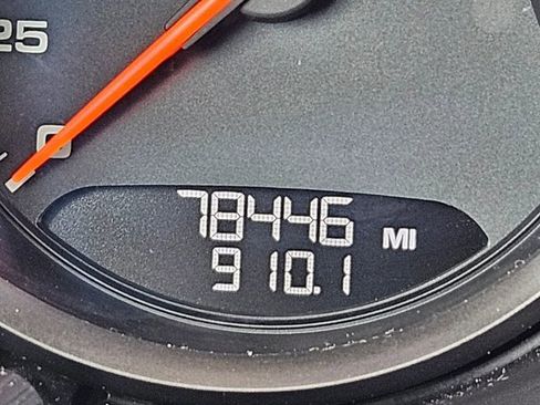 Used 2017 Porsche Macan image 12