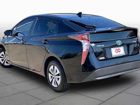 Used 2016 Toyota Prius Four FWD image 12