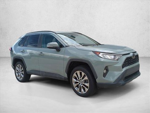 Certified 2019 Toyota RAV4 XLE Premium w/ Cold Weather Package FWD image 3