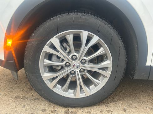 Used 2022 Buick Envision Preferred image 10