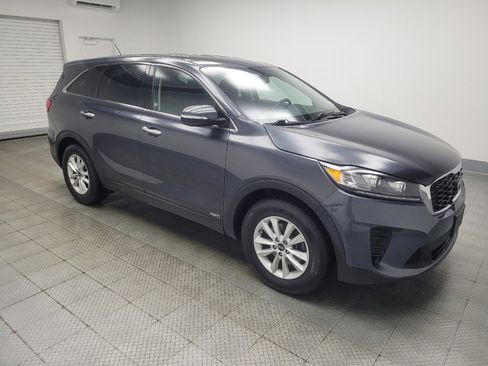 Used 2020 Kia Sorento LX AWD/4WD image 11