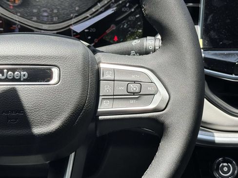 New 2026 Jeep Compass Limited AWD/4WD image 23